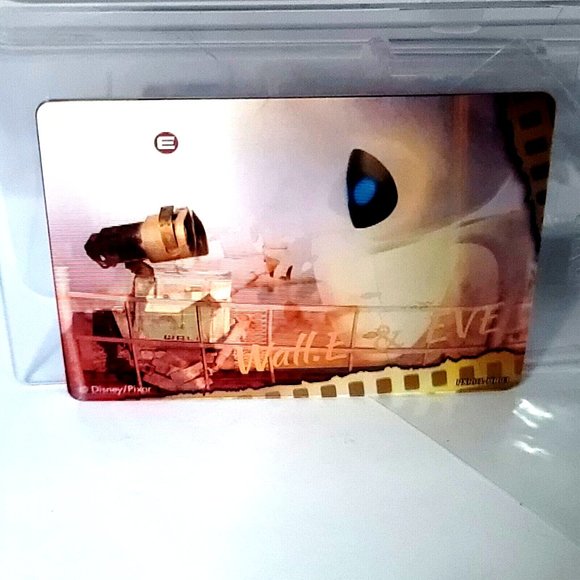 Wall E and Eve 3D Lenticular Disney Pixar 37th Anniversary Oscars Trading Card - Picture 1 of 7
